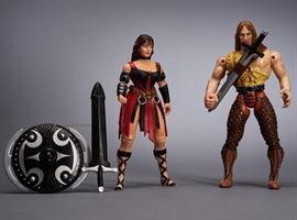 Offered is a lot of 2 figures from the 1990s Hercules TV show. Hercules and Xena are included in this set. The figures are a little dirty but in good condition. Please see the photos for details.