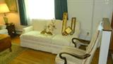Leiper Furniture sofa, side chair