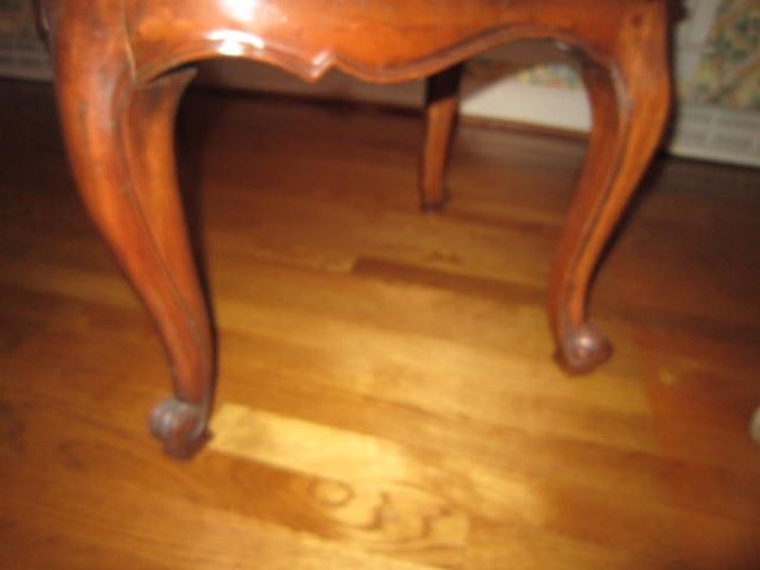 Detail of dining chair base