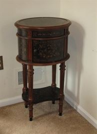 ONE OF A PAIR OF SIDE TABLES