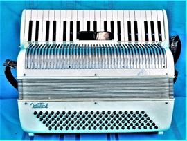 Vintage Rosati Waldorf Accordion 257/237/Italy 