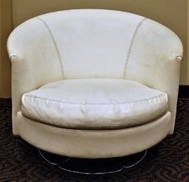 Selig Imperial Mid Century Modern Swivel Chair