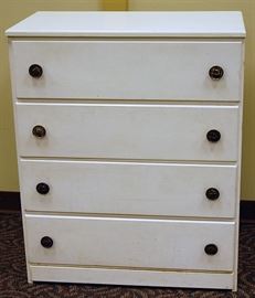 Cream Painted 4 Drawer Wooden Dresser