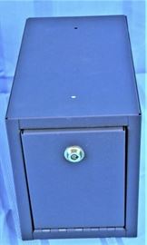 Wall Mount Metal Lock Box/Safe