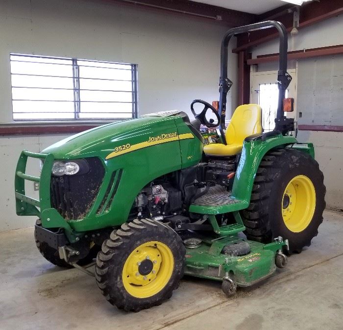 John Deere 3520 Mid Mount Mower Compact Utility Tractor 72" Cut imatch System, Original Manuals, Parts Catalog And Spare Parts, 122.1 Hours