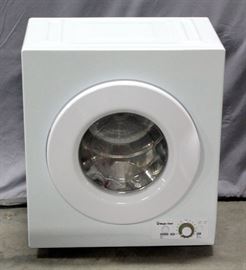 Magic Chef Compact Dryer Model# MCSDRY1S, New, 24"W x 27"H x 15"D