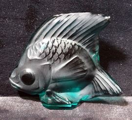 Lalique Teal Crystal Fish Figurine, Signed, 2" x 2"