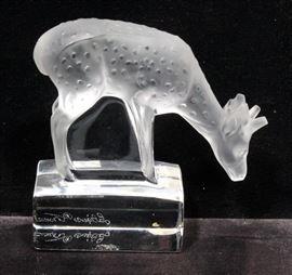 Lalique France Frosted Crystal Deer Fawn Signed Sculpture/Paperweight, 2" x 3.5"