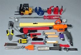 Construction / Tools Novelty Lighter Collection, Qty 29