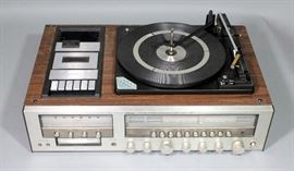 Lenoxx Model S-604 Stereo AM FM Receiver 8 Track Cassette Tape Record Player Turntable, Powers Up