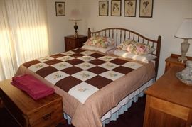 (quilt not part of the sale)