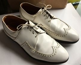 White Footjoy golf shoes 9D Several different pairs.