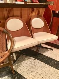 Pair mid-cen chairs 