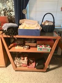 Mid-century end table 