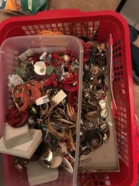Unsorted Costume Jewelry Lot