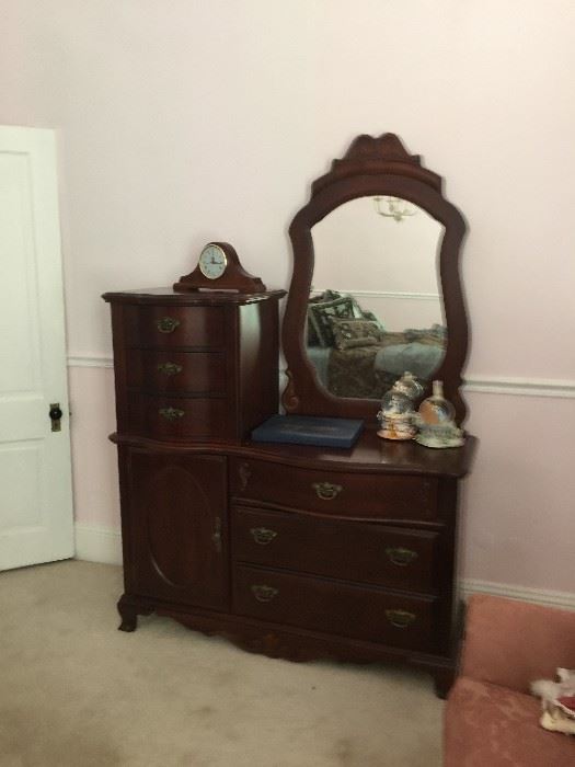 Dresser & chest combo with mirror
