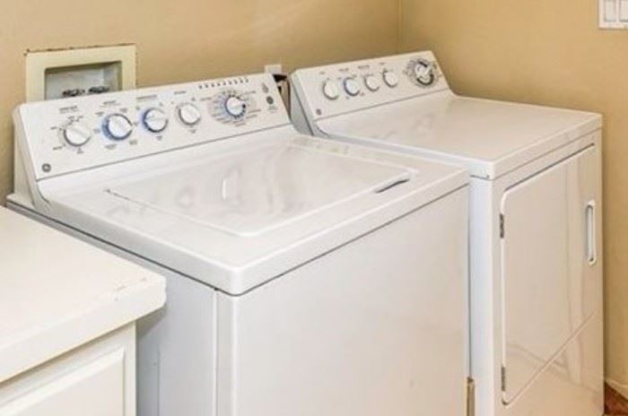 Washer & Gas Dryer