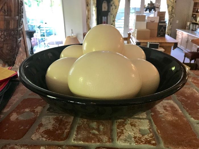Ostrich eggs and black bowl