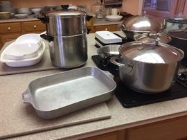 Fantastic cookware including a Magnalite roasting pan