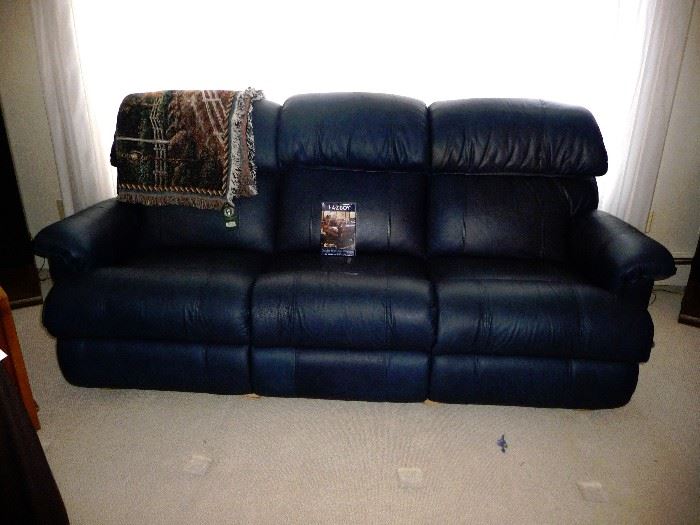 Lazy Boy Leather sofa (like new)