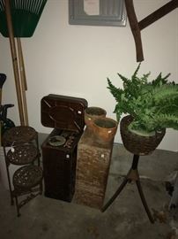 planters & wooden boxes