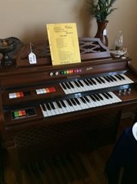 Nice Organ and it plays