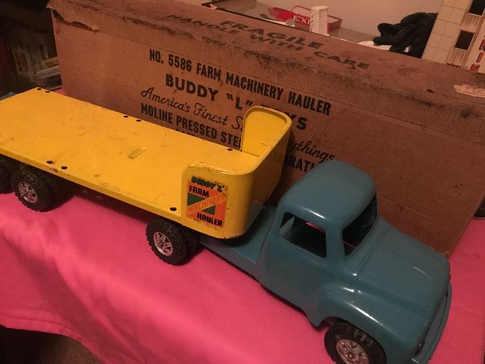 Buddy L No. 5586 Machinery Hauler toy truck 