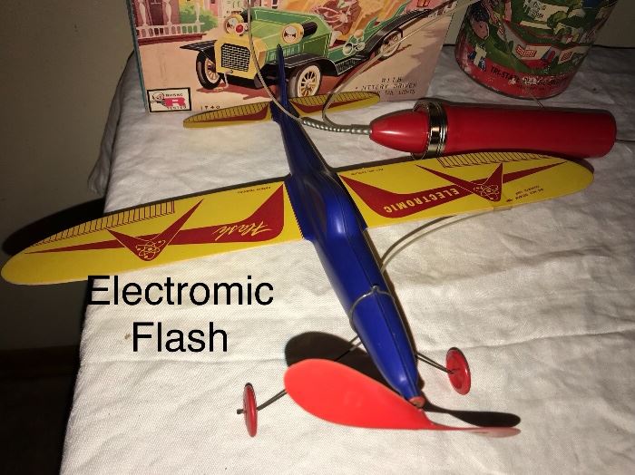 Electromic Flash toy plane 