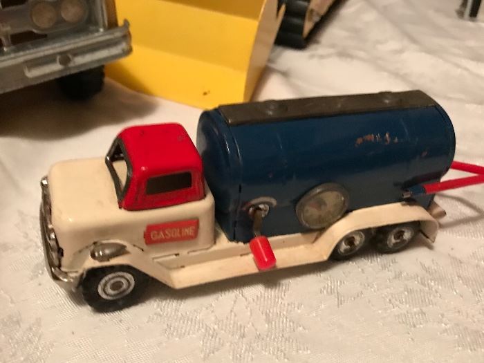 toy gasoline tanker 