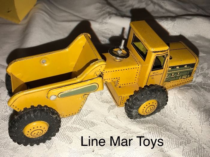 Line Mar toys (smaller toy)