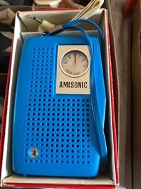 Amisonic Vintage transistor radio in the box!