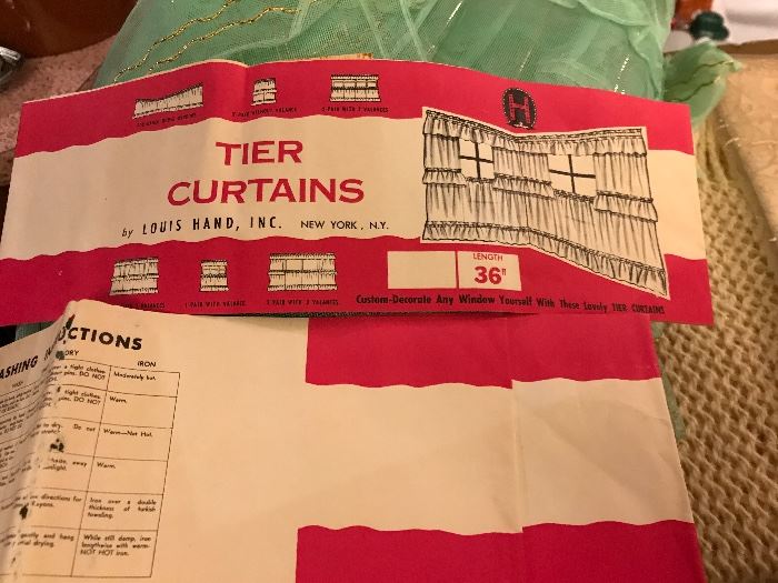Packaging for the curtains 