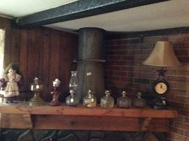 Oil lamps, Clock lamp and doll