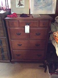 Chest of drawers