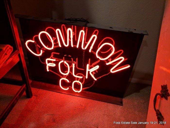 Common Folk Co. Neon Sign