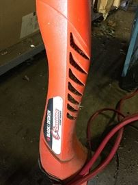 Lawn trimmer, Black Decker, Lawnhog