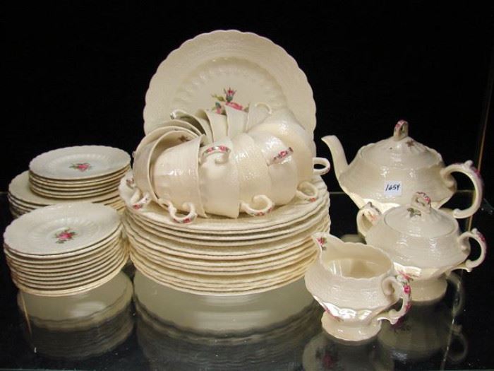 Spode's Billingsley Rose fine china, 57 pieces