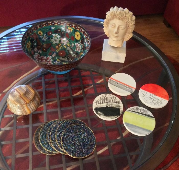 Onyx box, cloisonne bowl with butterflies, reproduction Greek sculpture, coasters