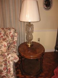 Ethan Allen oval end table