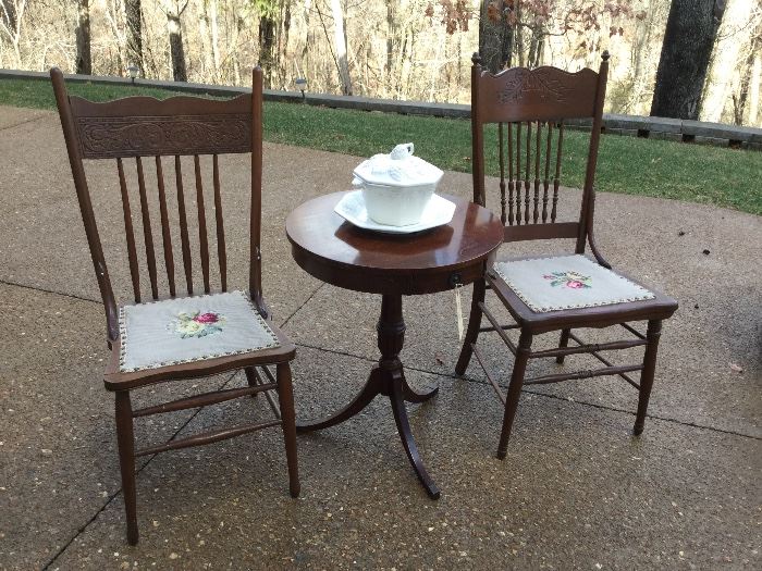 There are SIX of these needlepoint chairs. Small drum table. 
