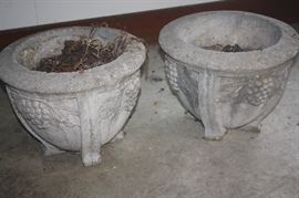 CEMENT PLANTERS
