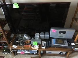 Samsung flat screem tv, Samsung surround sound