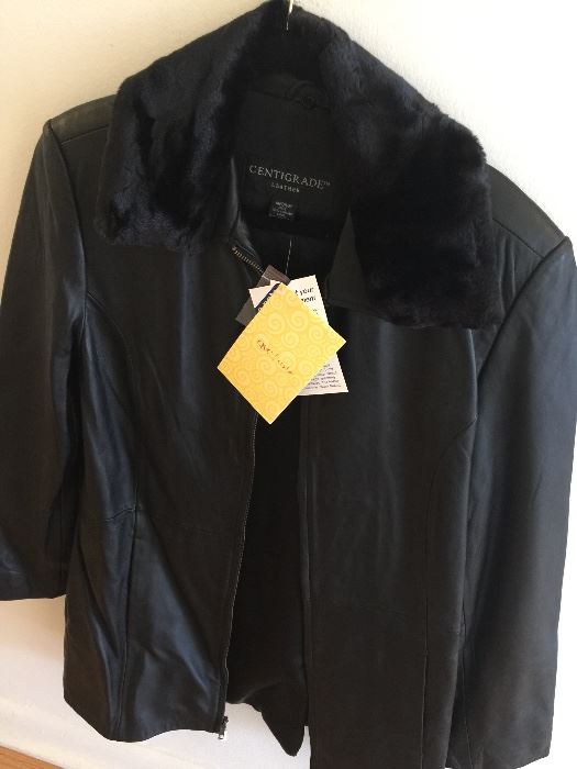 Women's clothing - Centigrade leather jacket from QVC - detachable faux fur collar
