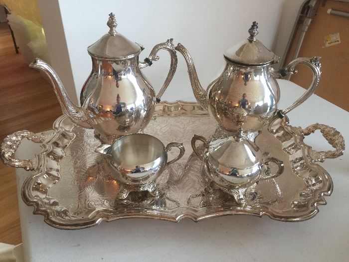 Beautiful Leonard Silverplate coffee/tea set