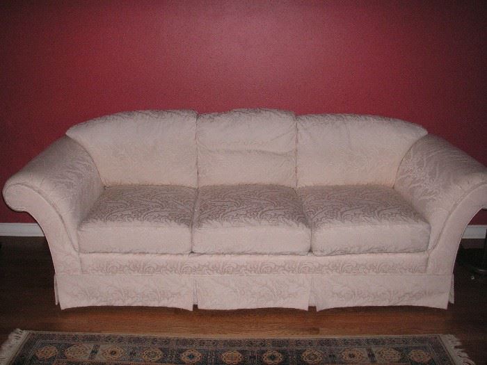 Thomasville sofa - clean