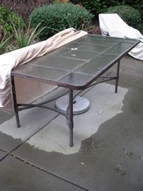 Brown Jordan table, six chairs/pads, umbrella & covers