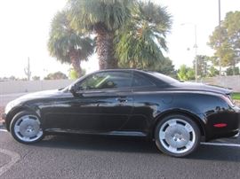 2004 Lexus with less than 45,000 miles for sale at public auction Jan 21, 2018! See www.brunksauction.com/photogallery.html for detailed information!