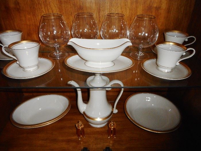 Pickard Ivory/Gold Rimmed China. 7 piece place setting, for 12, Plus service