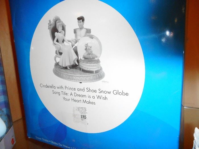 Box for Music Disney Snow Globe
