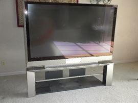 EXTRA LARGE FLAT SCREEN WITH STAND